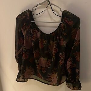 floral Aeropostale top!